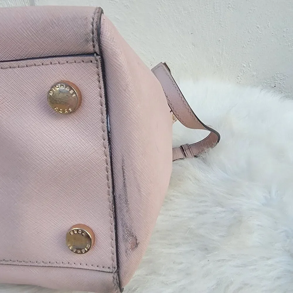 Michael Kors please note